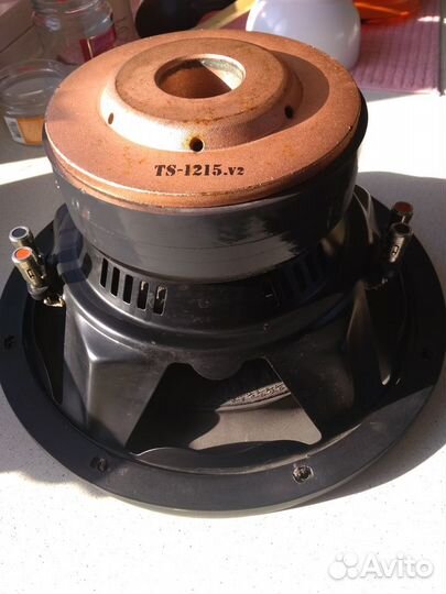 Сабвуферный динамик momo 1215 v2
