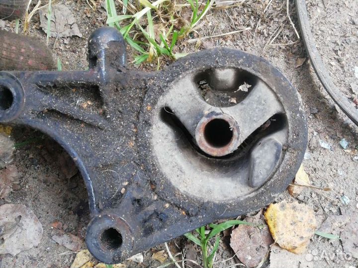 Кронштейн МКПП опель зафира А