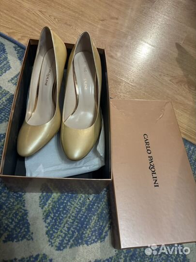 Туфли женские 38 размер