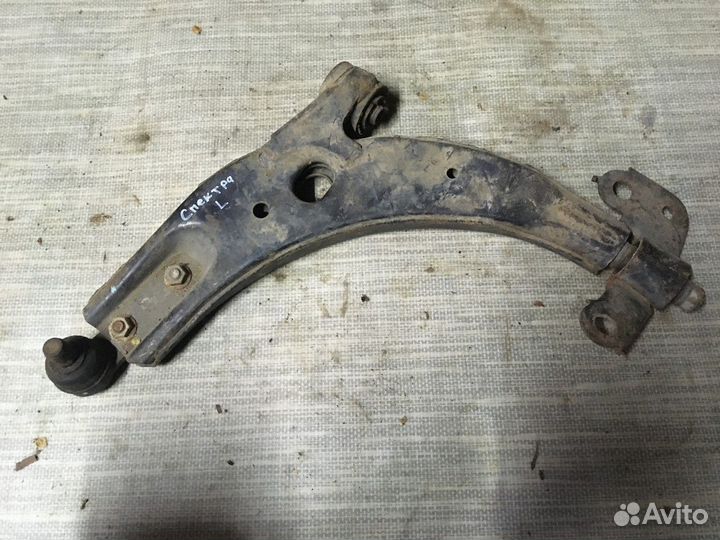 Рычаг передний левый Kia Spectra