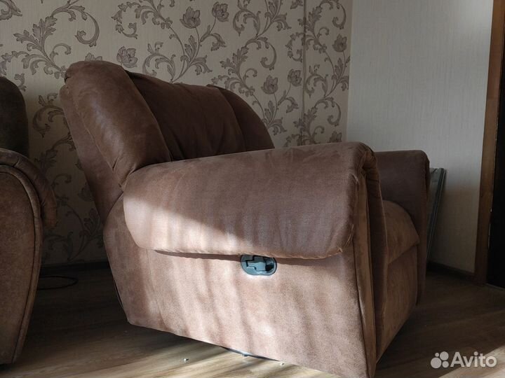 Кресло реклайнер