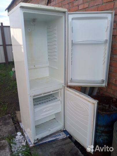 Холодильник на запчасти