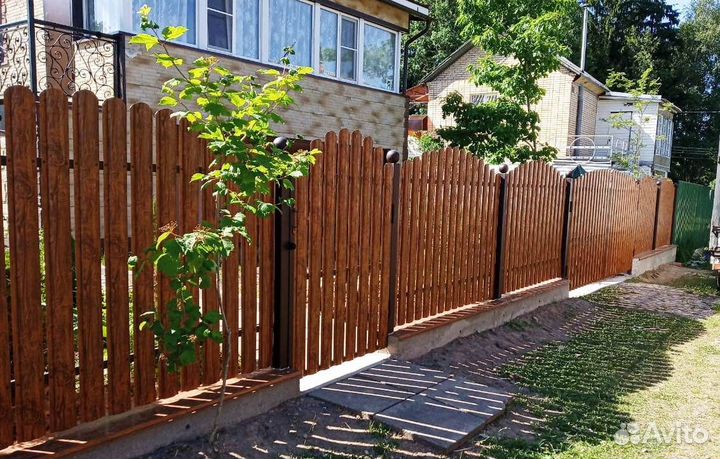 Штакетник металлический