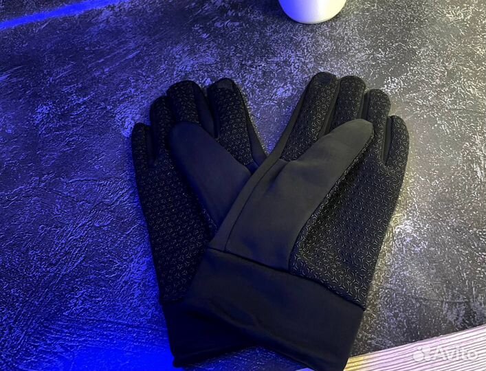 Перчатки Nike swoosh