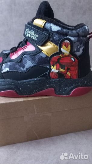 Кроссовки ботинки утеплённые 32