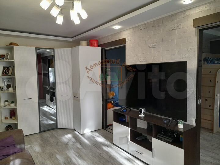 4-к. квартира, 61 м², 1/5 эт.