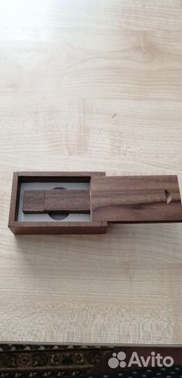 Декоративная флешка из дерева 64гб