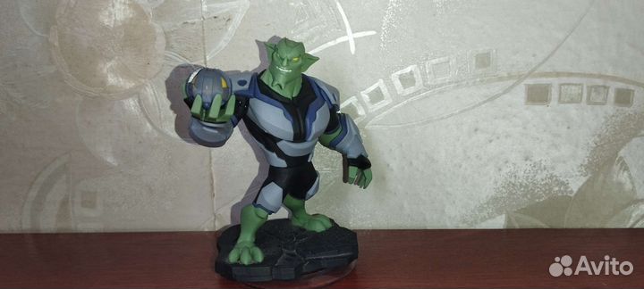 Disney infiniti 2.0 фигурка Зелëного Гоблина