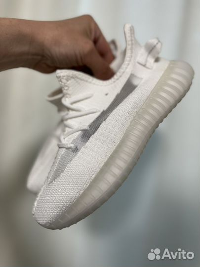 Кроссовки женские yeezy boost 350 летние