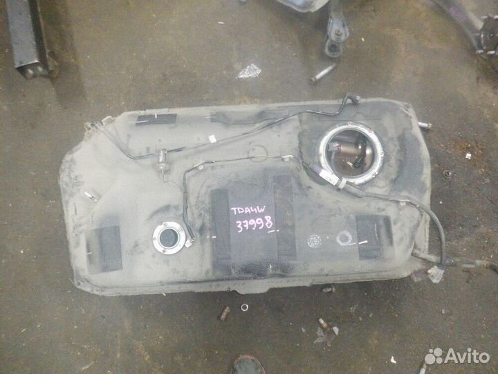 Бензобак Suz/ Escudo/ TDA4W/ J24B/ 2,4 литра/ к.т