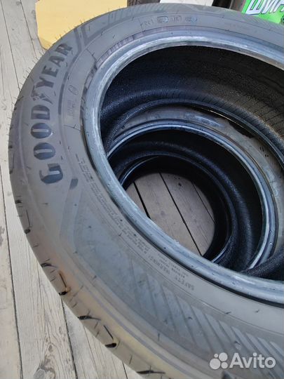 Goodyear EfficientGrip 2 SUV 225/55 R19