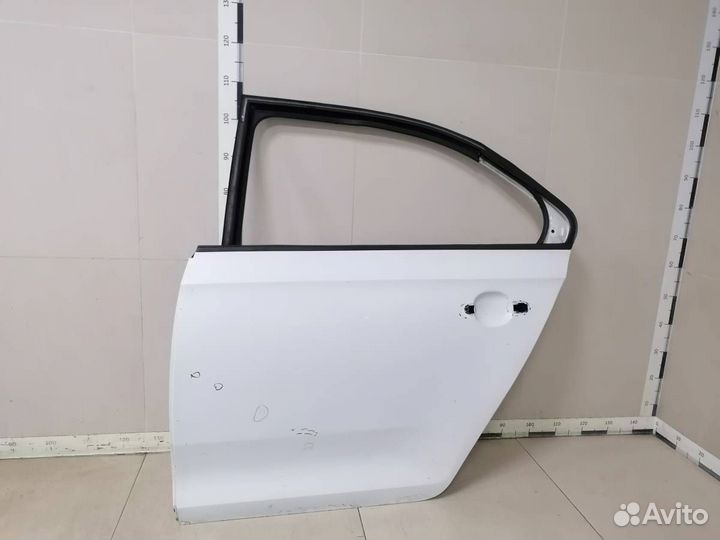 Дверь задняя левая Skoda Rapid