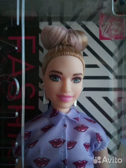 Кукла Барби Пышка Fashionistas 75. Оригинал