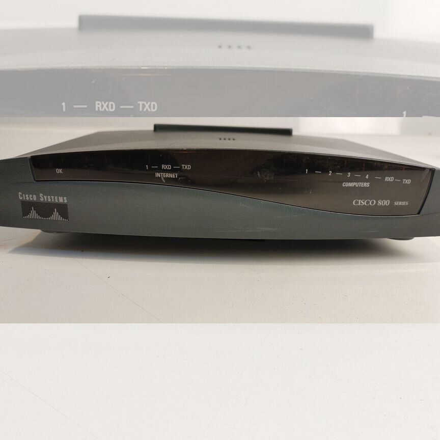 Маршрутизатор Cisco 831