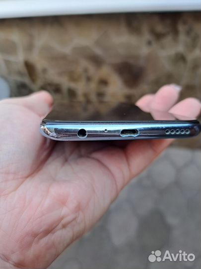 HONOR 10 Lite, 3/32 ГБ