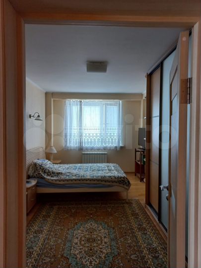 2-к. квартира, 72 м², 8/17 эт.