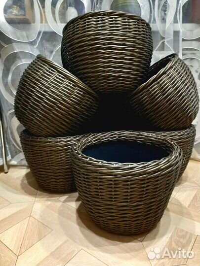 Кашпо из ротанга