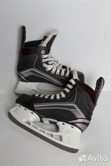 Хоккейные коньки bauer vapor x300