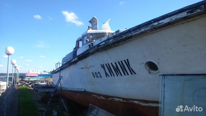 Катер Адмиралтеец 371У