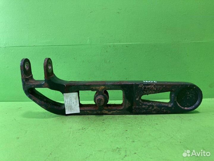 Кронштейн амортизатора iveco stralis