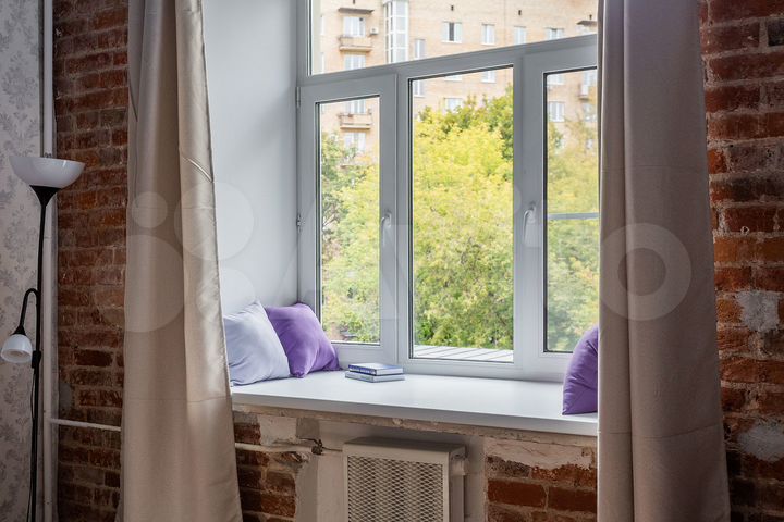 Комната 18 м² в 8-к., 2/5 эт.