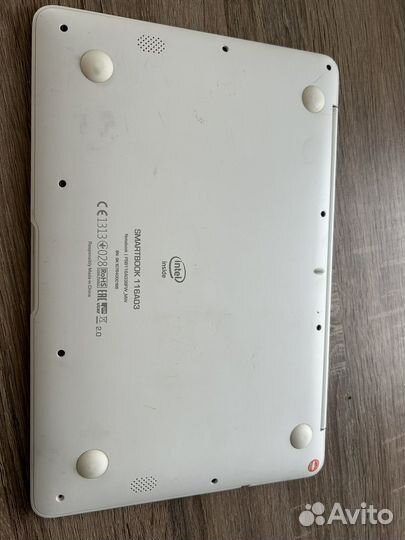 Ноутбук smartbook 116a03