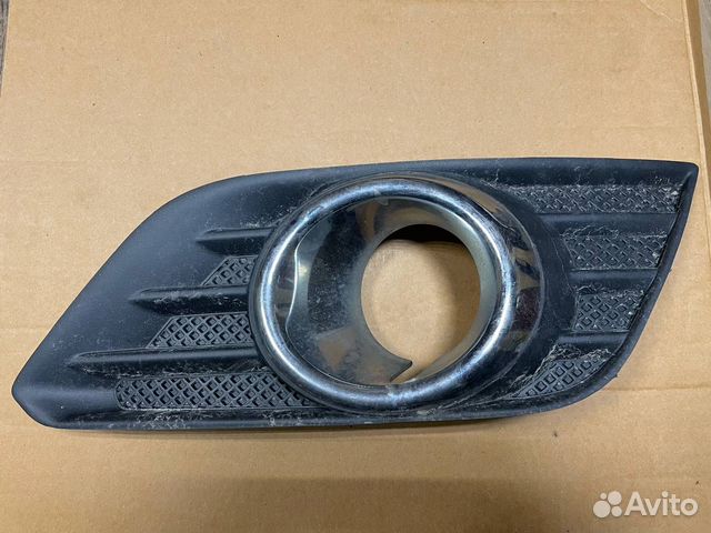 Рамка фары противотуманной правая Opel Mokka 2013