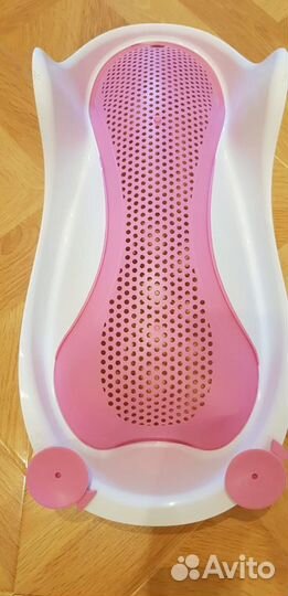 Горка (лежак) для купания Angelcare