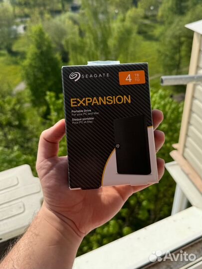 Внешний жесткий диск Seagate Expansion 4Tb