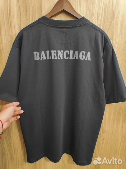 Футболка Balenciaga L