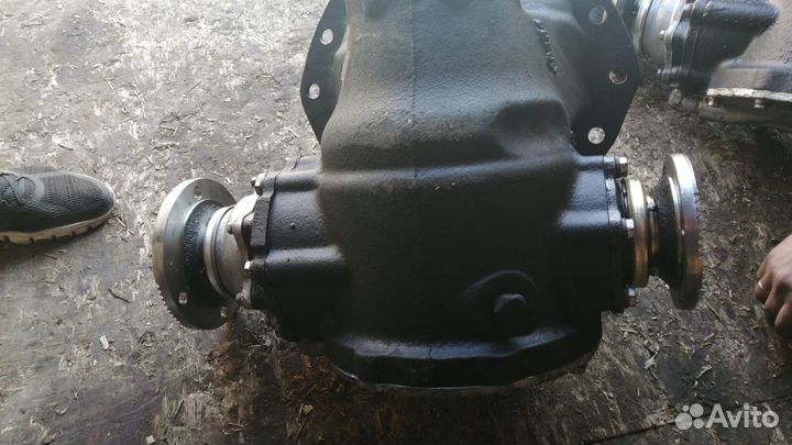 На Урал 4320, редуктор средний 49 с блокировкой, н