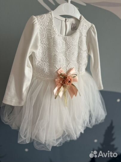 Платье праздничное на девочку 80-86