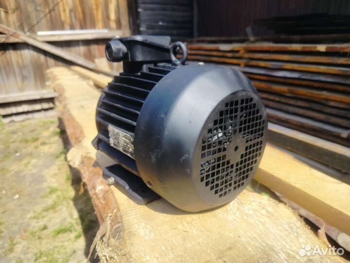 Электродвигатель 3 кВт