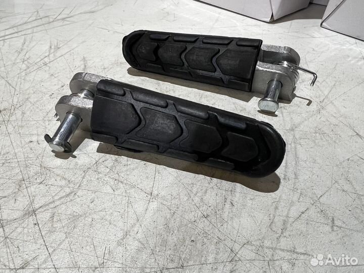 Подножки передние Honda CB CB400 vtec CB1300