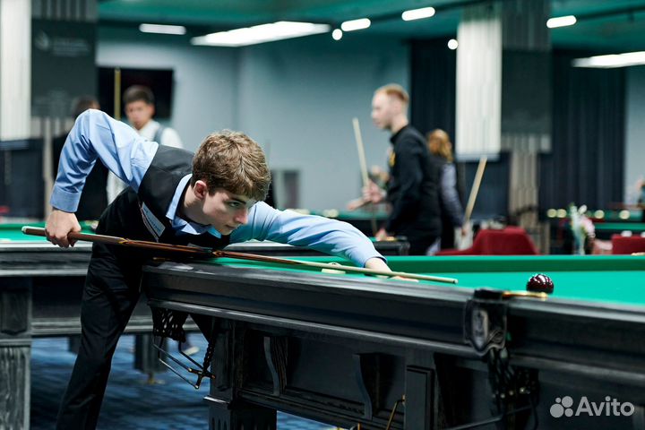 Тренер по бильярду