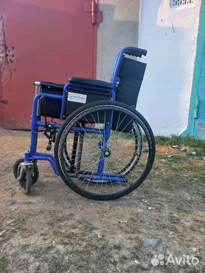 Инвалидная коляска