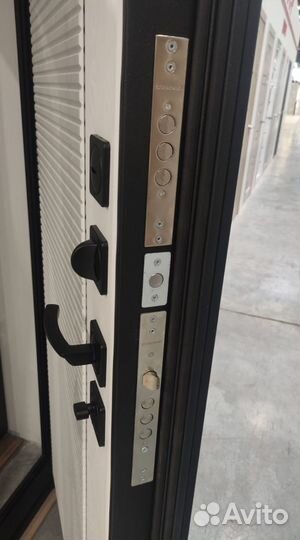 Качественная входная дверь с установкой