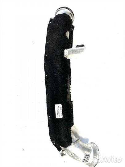 Патрубок интеркулера Mercedes viano om654