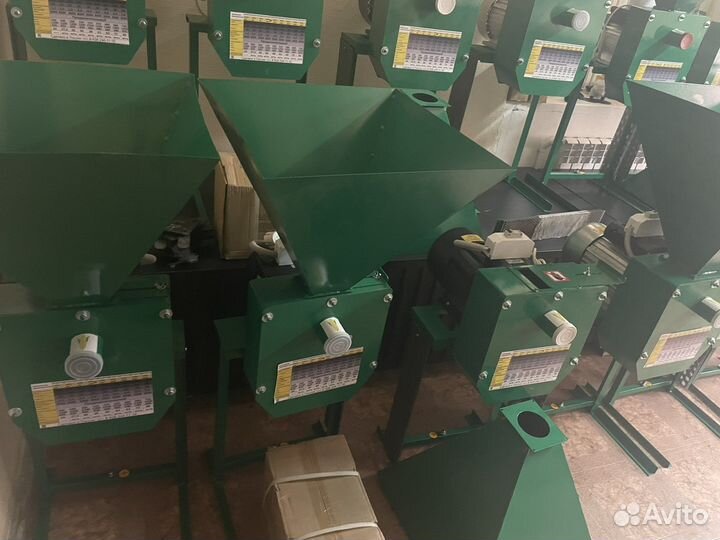 Крупорушка зернодробилка