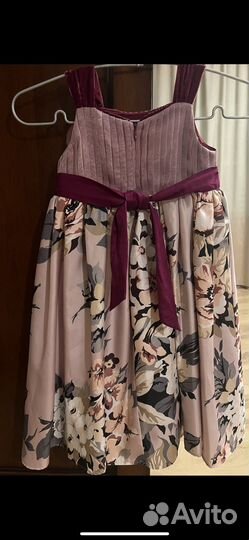 Нарядное платье для девочки3-4 года