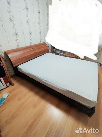 Кровать двухспальная 160 200