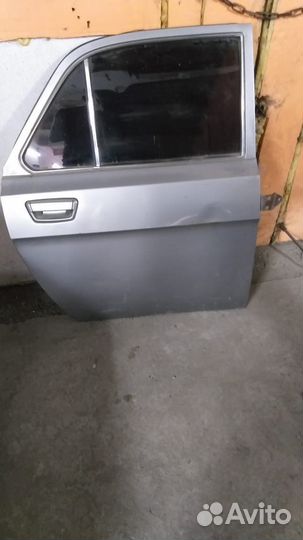 Дверь 31105 в сборе целиком