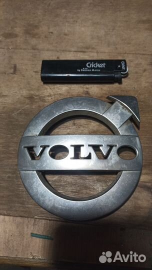 Шильдик volvo
