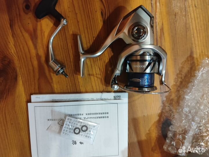Катушка shimano stradic 3000 MHG