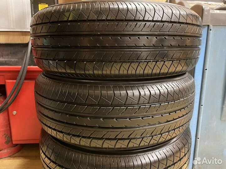 Yokohama BluEarth E70BZ 215/60 R16 95V