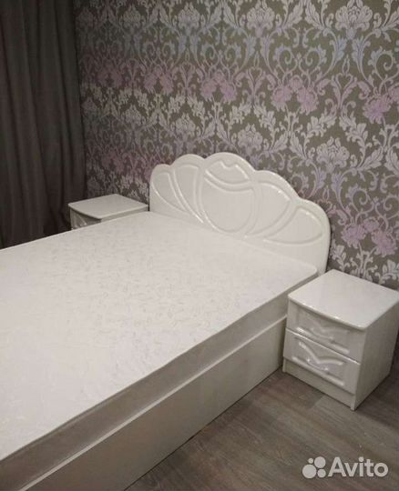 Кровать 1.4м