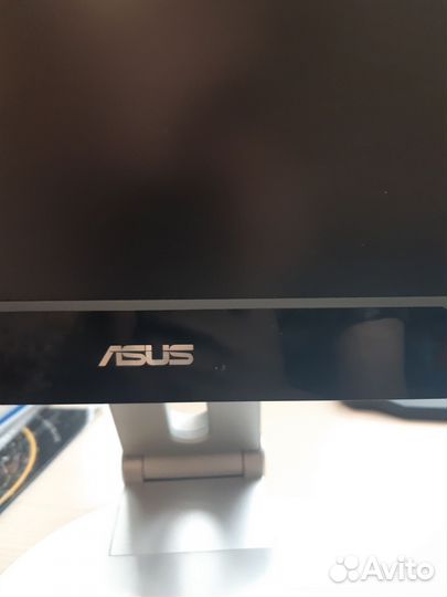 Монитор asus