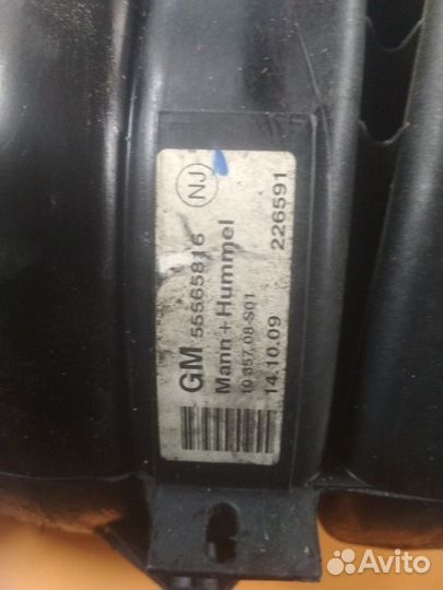 Впускной коллектор Chevrolet Cruze 1.8 F18D4