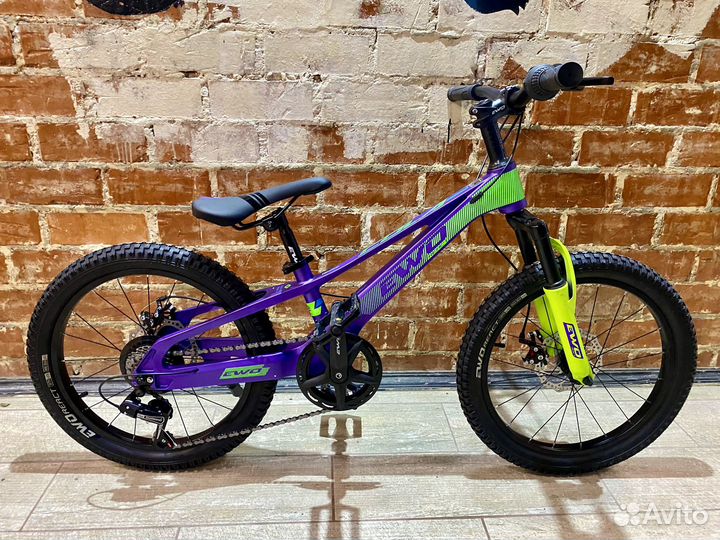 Детский велосипед на 5-7 лет новый