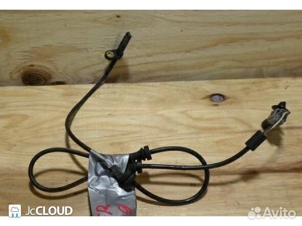 Датчик abs на nissan teana J32 VQ25DE